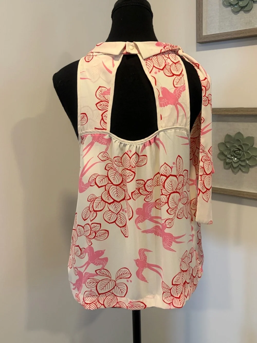 Anthropologie Maeve Cream/Red/Pink Bird & Leaf Print Bow Blouse EUC - Picture 4 of 16